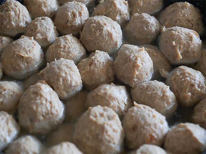 Alat Bantu Bikin Bakso Enak