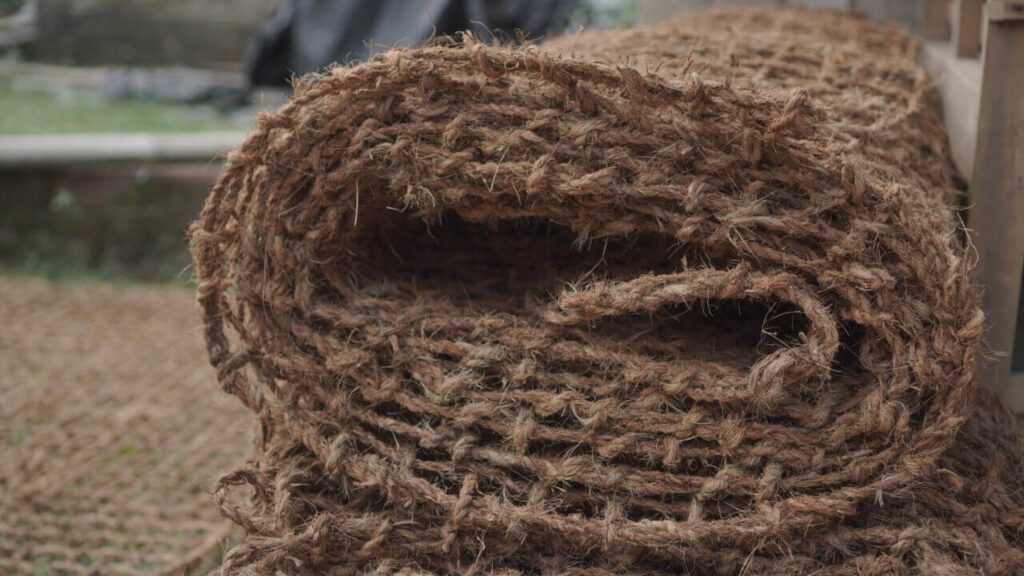 cocomesh berbasis serat kelapa alami